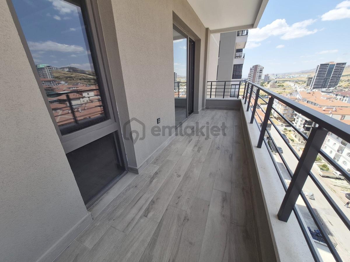 Ovacık Yakını Çift Bloklu Sitede 3,5+1 - 3