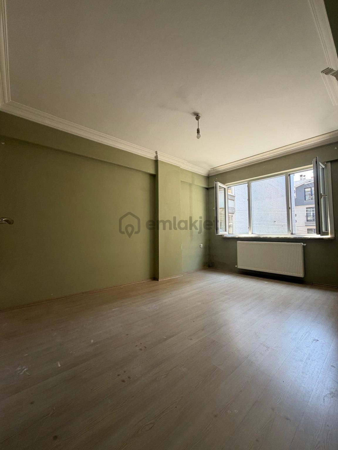 Dikkaldırım’da Cadde Üzerinde Ferah 2+1 Kiralık Daire! - 21