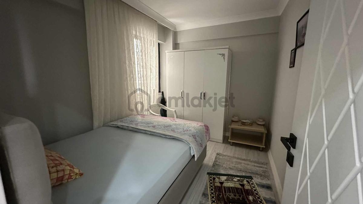 Yalova Merkez'de Satılık 2+1 Ara Kat Daire - 12