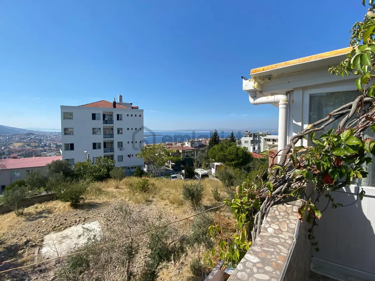 Sahibinden İzmir Karabağlar Yeşilyurt ‘ta Müstakil Duleks - 9