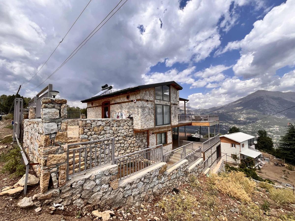 Konyaaltı Hisarçandırda Taş Mimarili Lüks Villa - 33