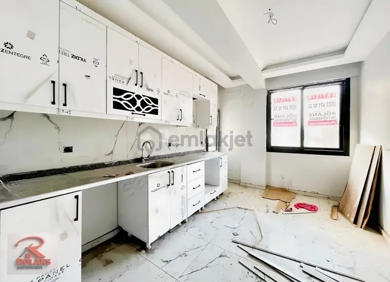 Sahile Yakın Satılık Sıfır Daire - 5