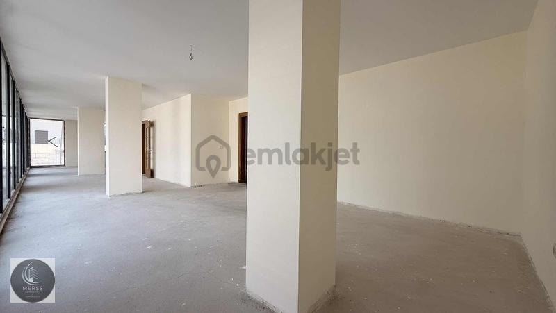 Sultanbeyli Devlet Hastanesi Önünde 200 M2 + 90 M2 Açık Teras - 18