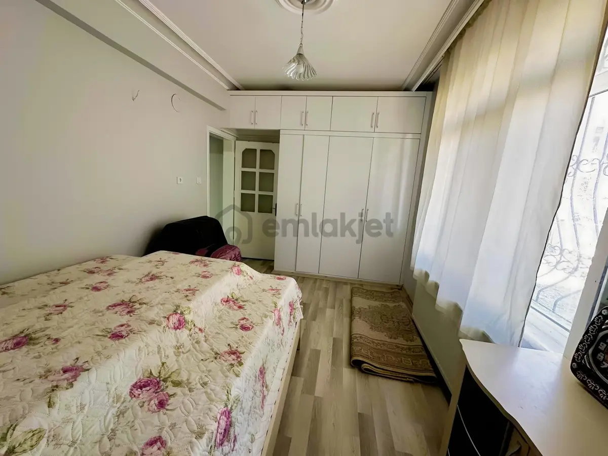 Sakarya Mah 710 M2 Arsa İçinde 2.5 Katlı Müstakil Ev - 10