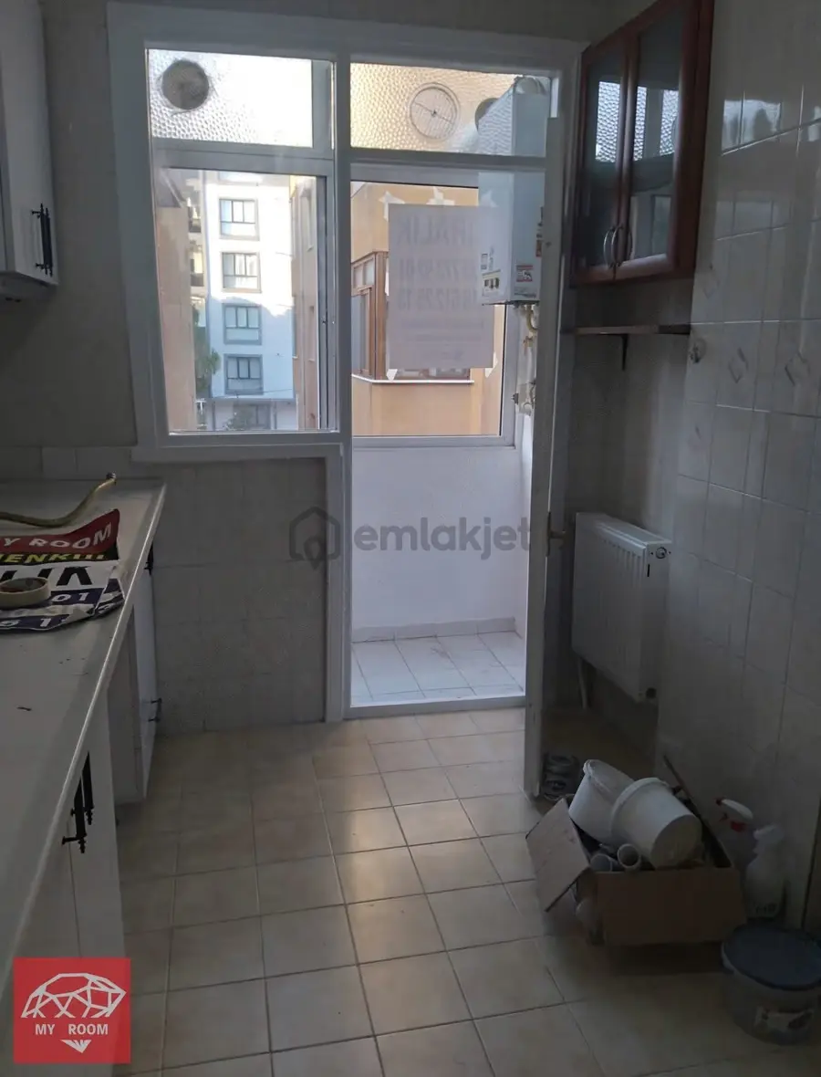 Maltepe Bağlarbaşı Mahallesinde 3+1 Kiralık Daire - 3