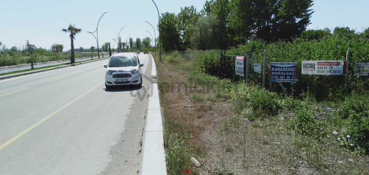 Ülkü Yoluna Cepheli Kiralık Tarla - 6