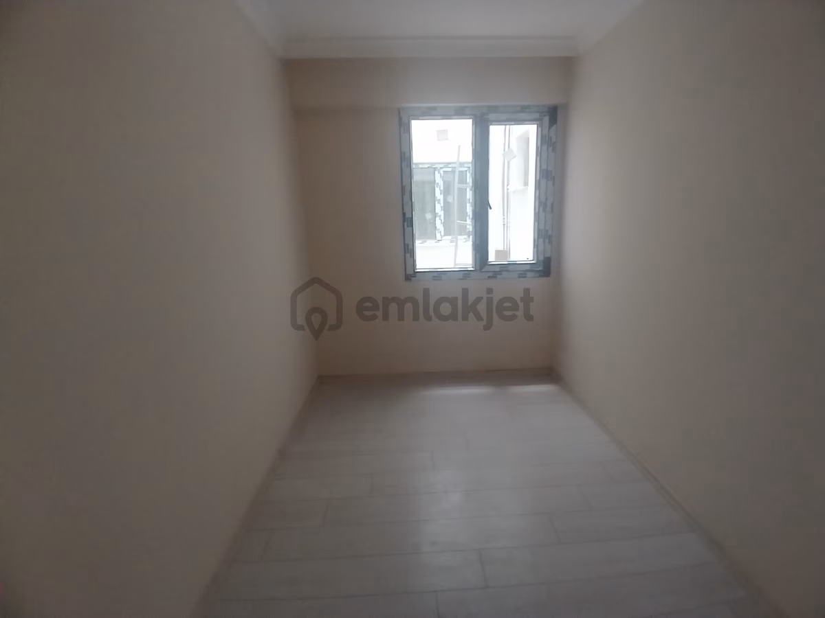 Bakırçay Mevki Kapalı Mutfaklı Sıfır Yerden Isıtmalı Daire - 22