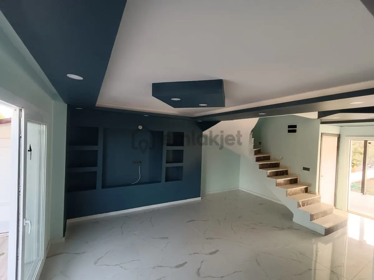 Taş Emlak'tan Site İçinde 3+1 Sıfır Villa - 10