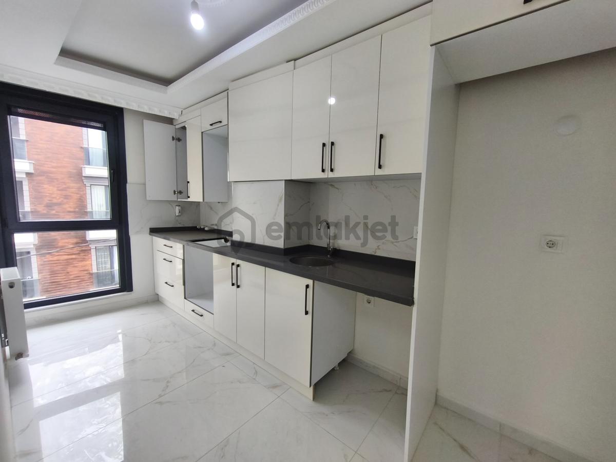 Acil Sultanbeyli Merkezde Satılık 85.m.2+1 Lüks Daire - 22