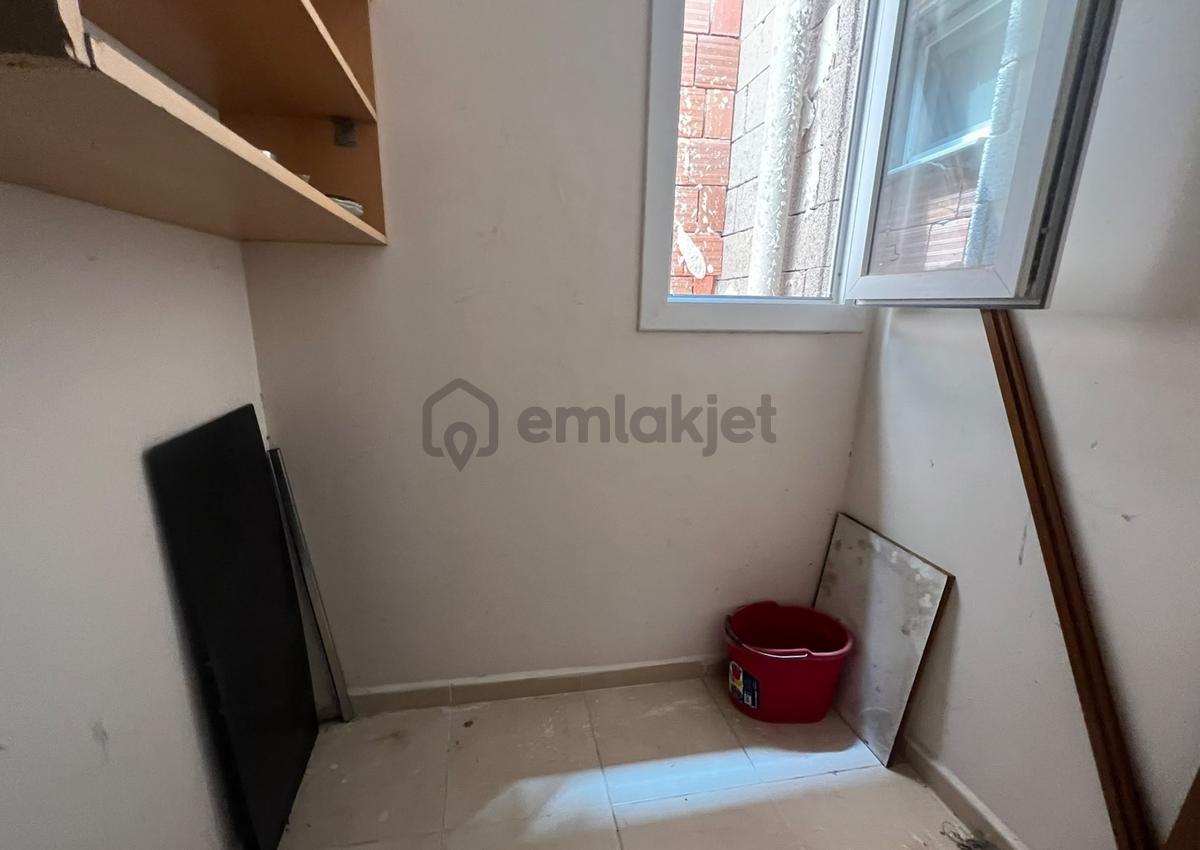 Yenifoça Site İçerisinde Eşyalı Kiralık 2+1 Daire - 35