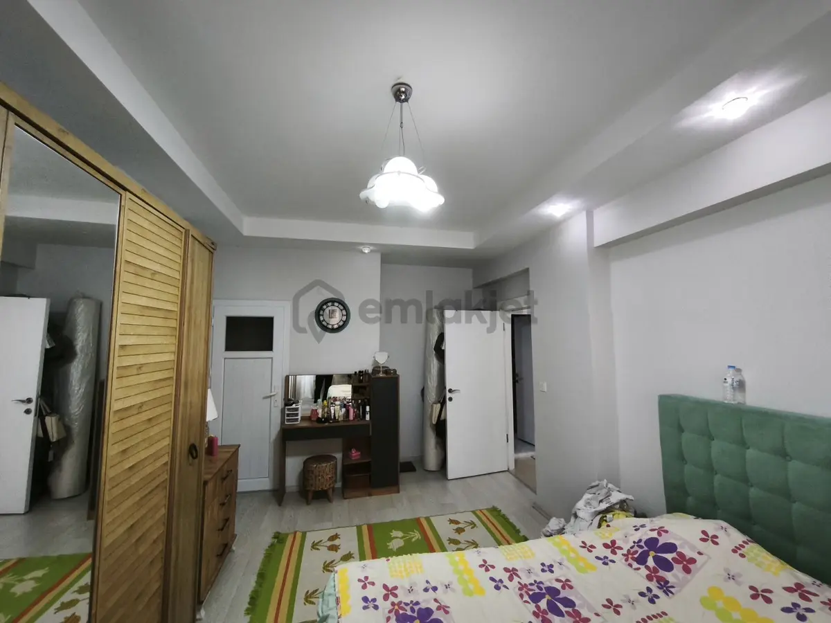 Bostanbasinda Kiralik 3+1 Ara Kat - 16