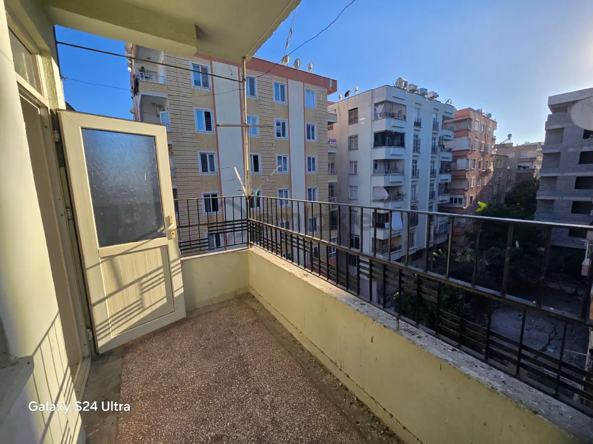 Bahcelievlerde Kiralık Doğalgazlı 3+1 Ara Kat Daire - 7