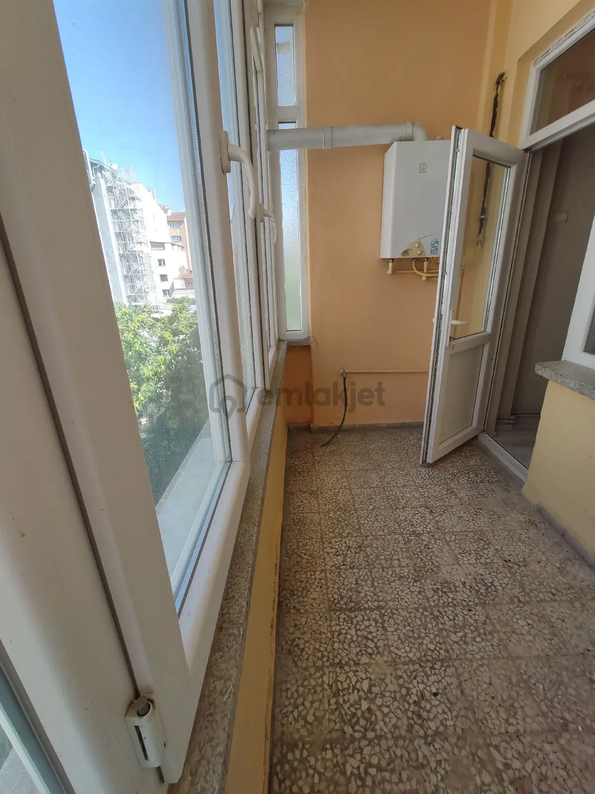 Kurtuluş Mahallesi'nde 3+1 Kiralık Daire - 11