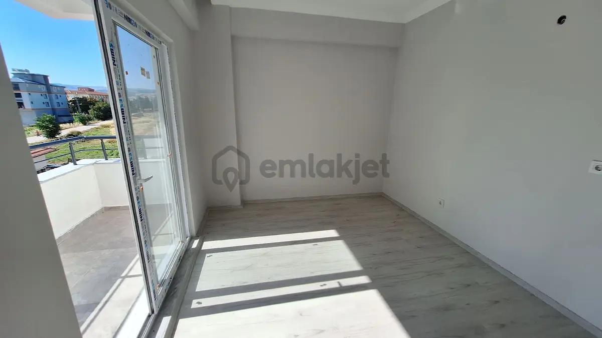 Satılık 1+1 Daıre Borsa Mahallesi - 3