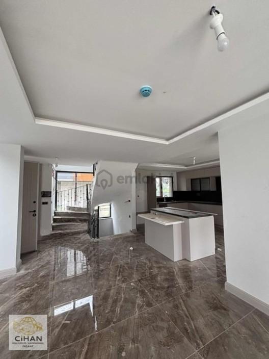 Orduda Lüks Ve Prestiji Buluşturan Satılık Villa - 32