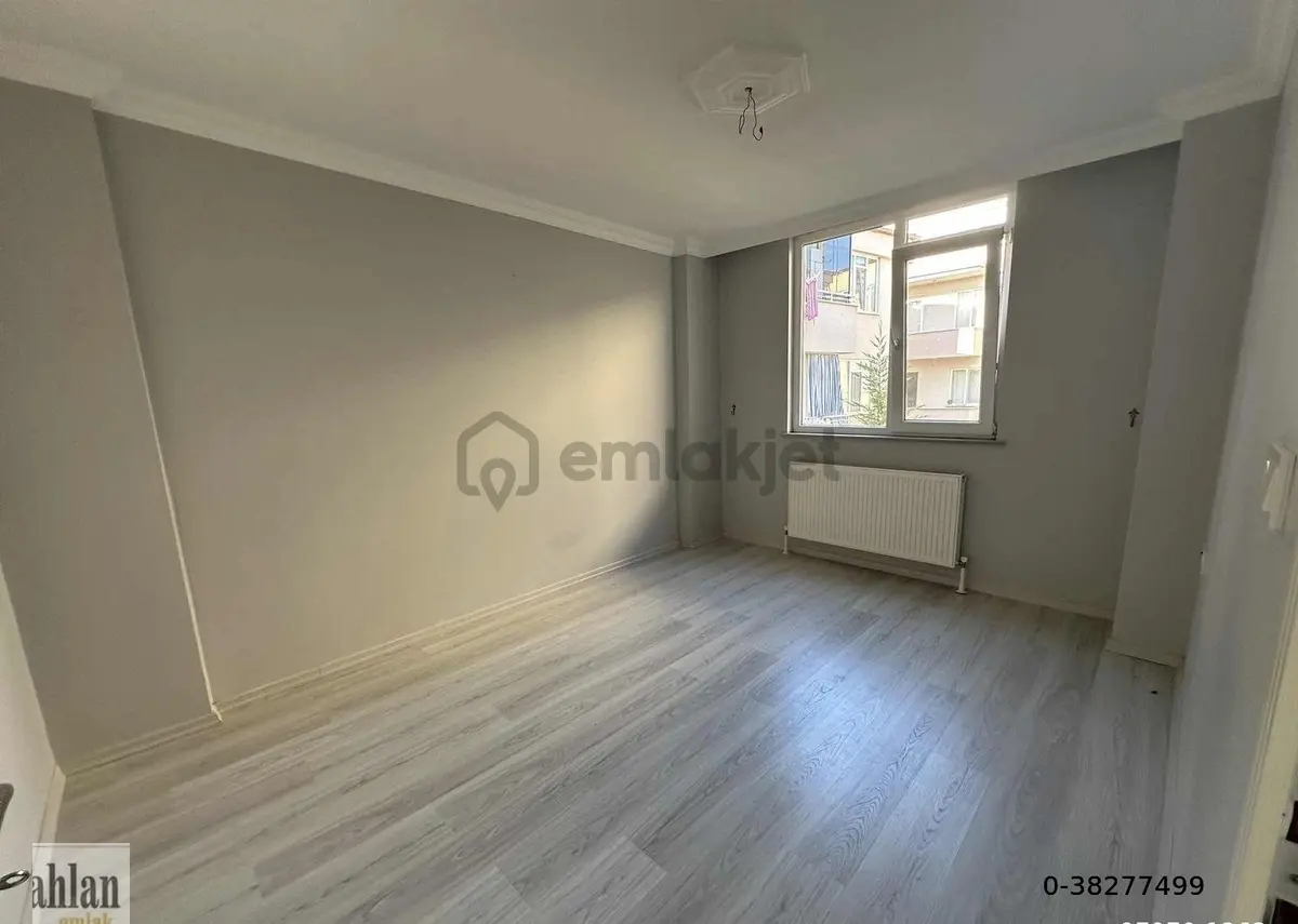 Şahlan Emlaktan Satılık Yatırımlık Daire - 3
