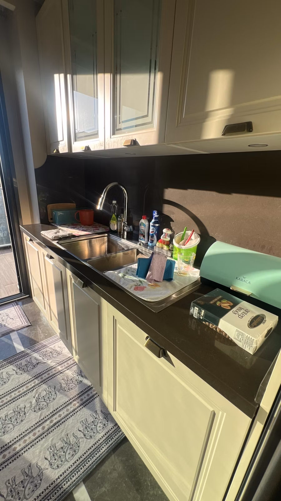 Büyükyalı'da Manzaralı Eşyalı 3+1 Daire - 19