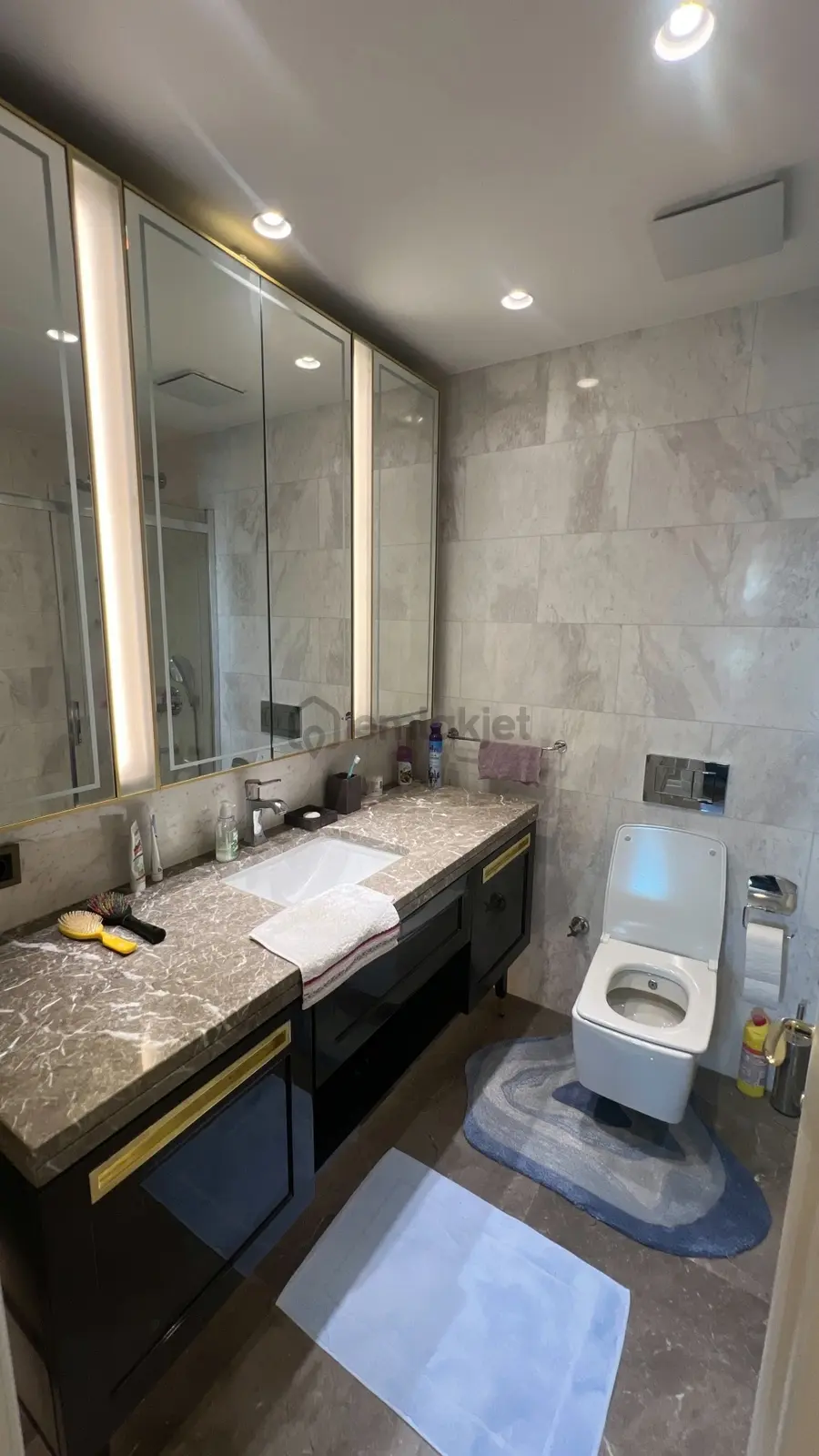 Büyükyalı'da Manzaralı Eşyalı 3+1 Daire - 21