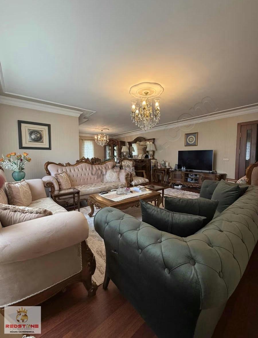 Redstone-kiptaş Sefaköy De Ara Kat Şerefiyeli 4+1 Satılık Daire - 10