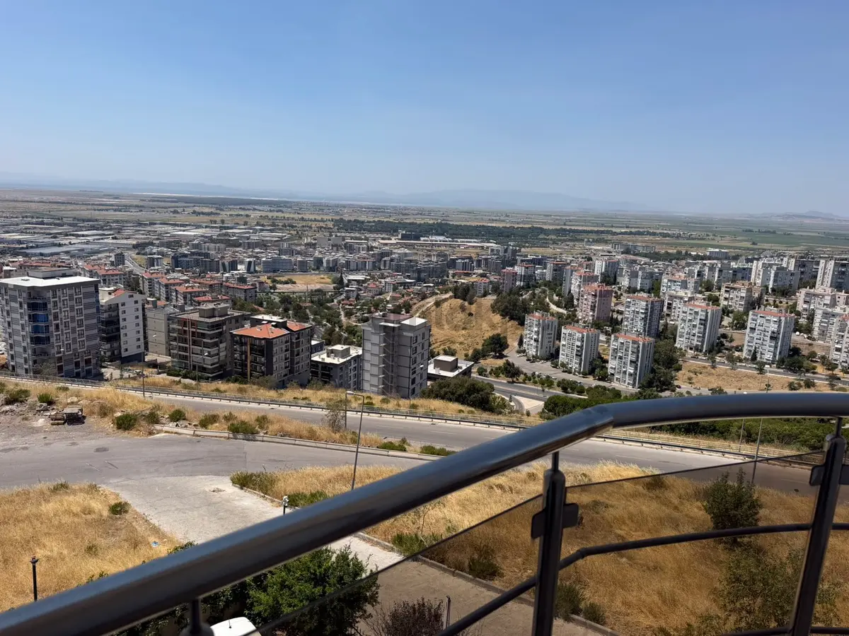 Çiğli'de Şehir Manzaralı Ferah 2+1 Kiralık Daire - 30