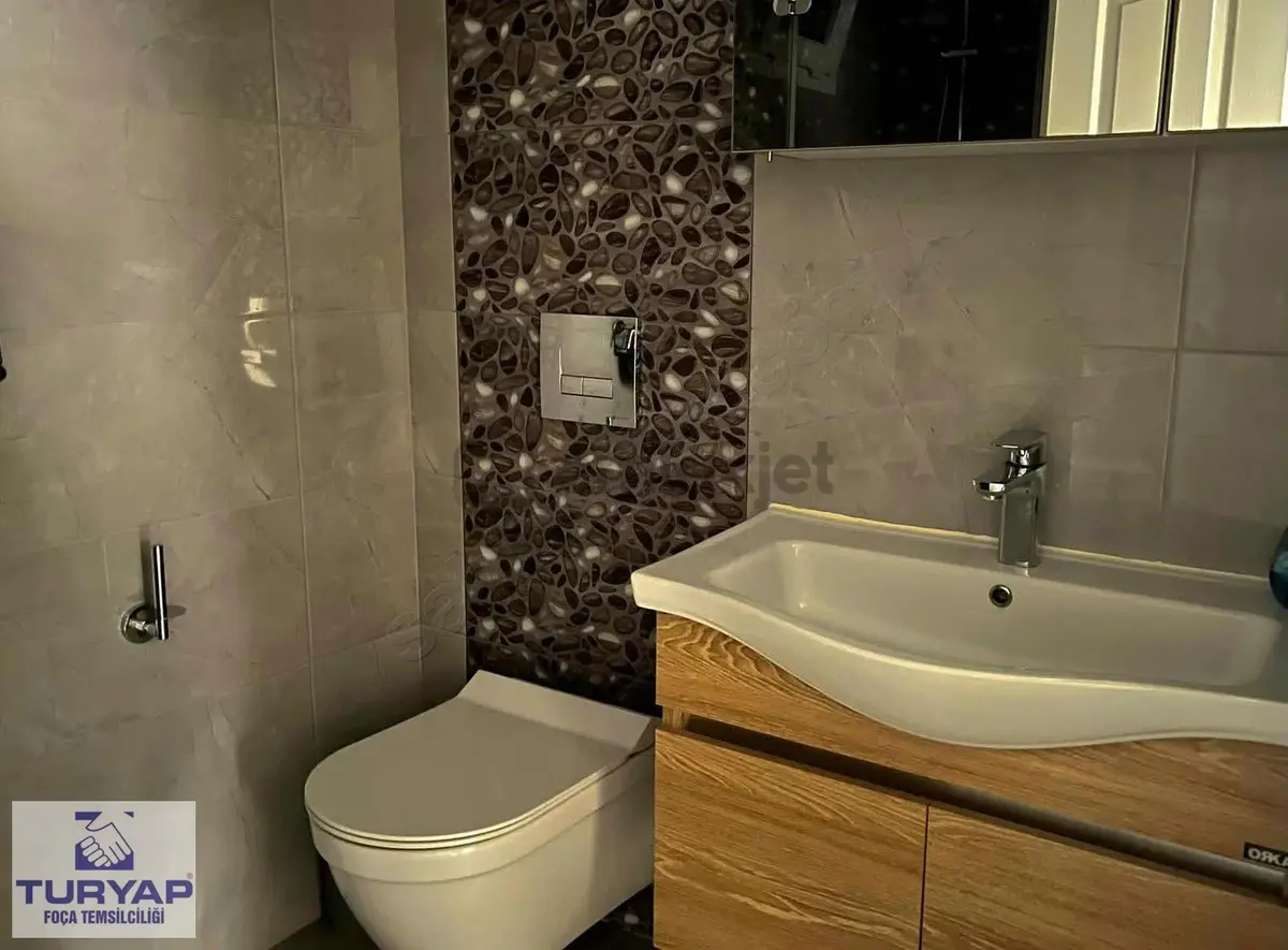 Yenifoçada Havuzlu Lüx Villa - 11