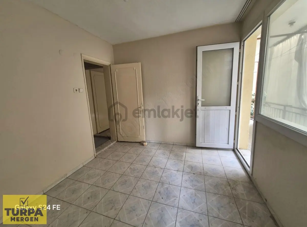 Kiralık 2+1 Daire Çamdibi Okul Yakını - 8