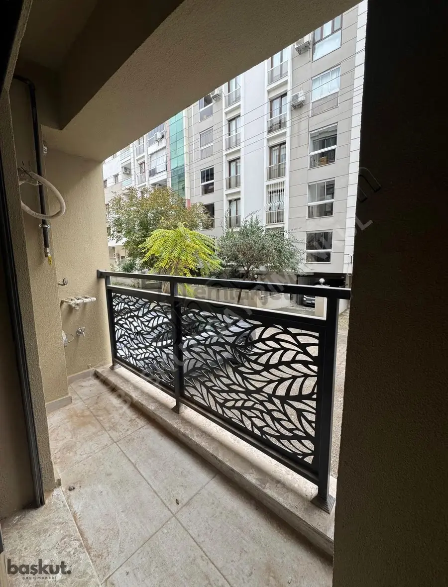 Başkut'tan Dedebaşı Mh.de Kiralık 1+1 Daire - 2