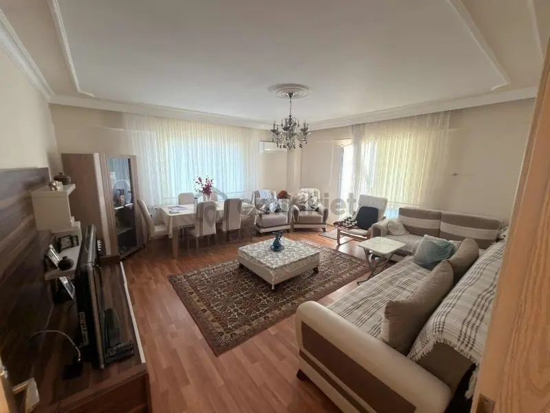 Coşkun Emlaktan Aliağanın Kalbinde 3+1 Satılık Daire
