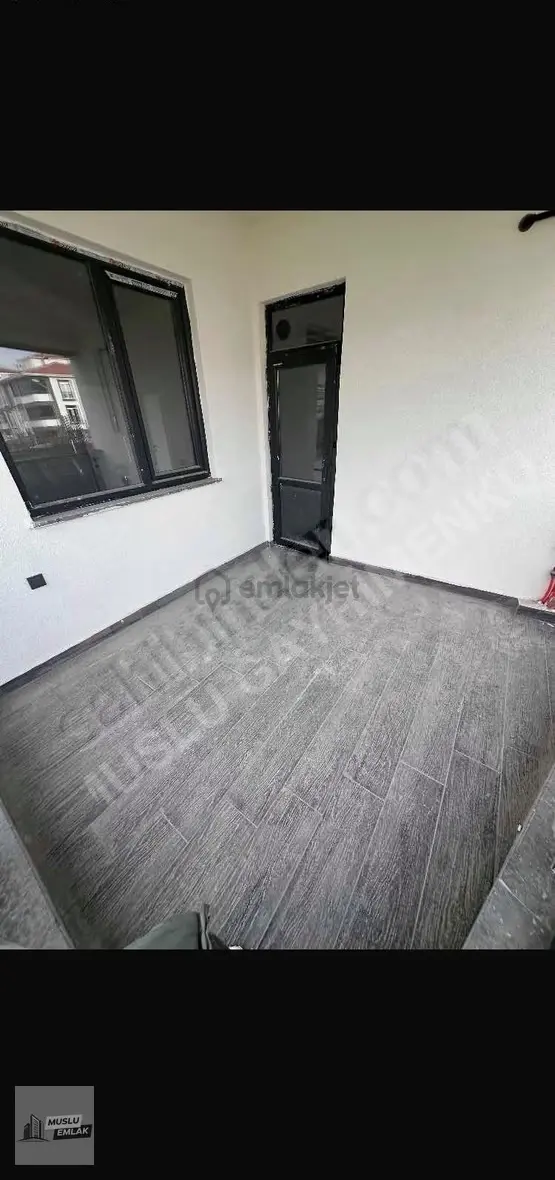 Kentpark Hastane Bölgesinde 2+0 Satılık Daire - 4