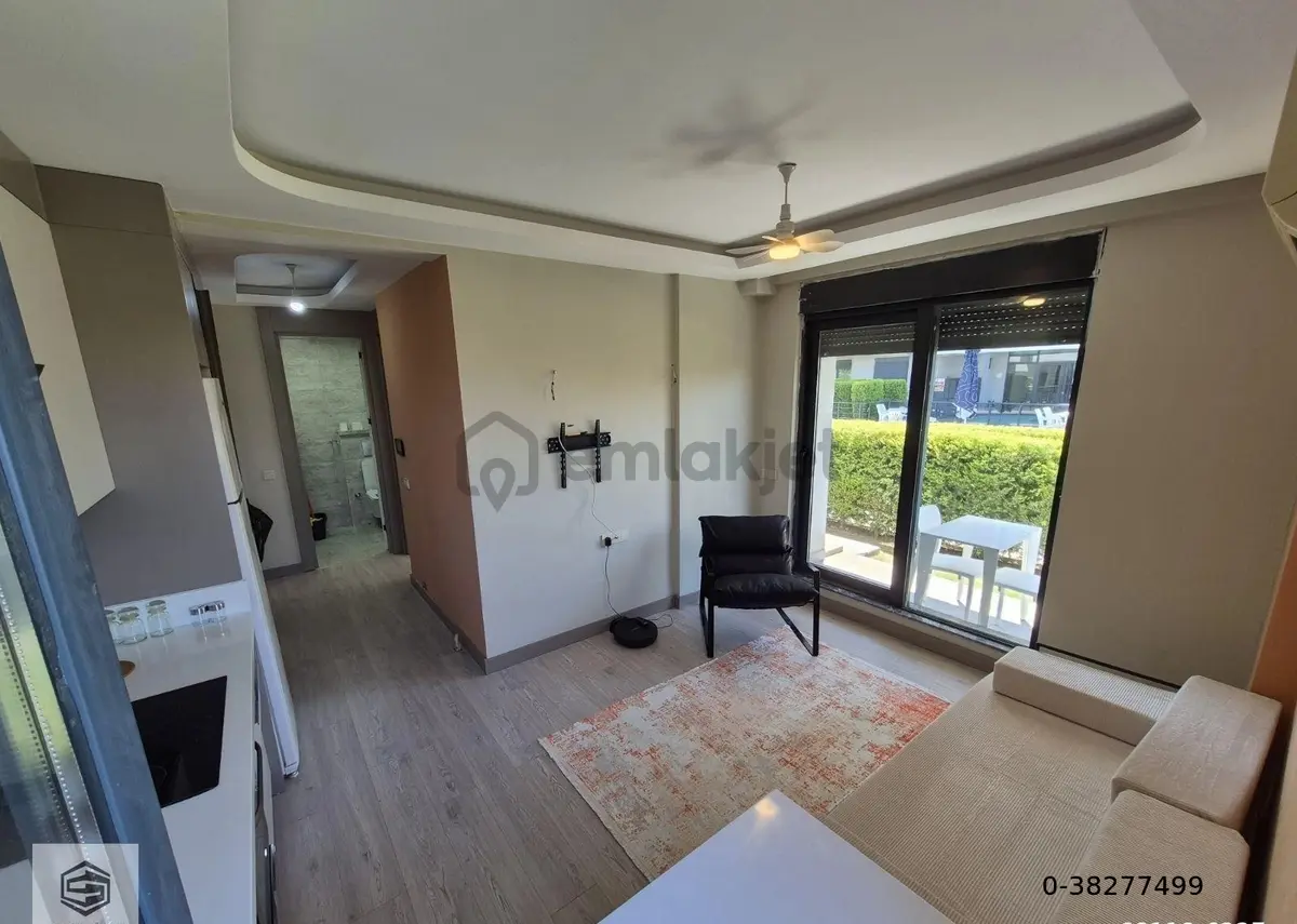 Altıntaşta Eşyalı 1+1 Kiralık - 4