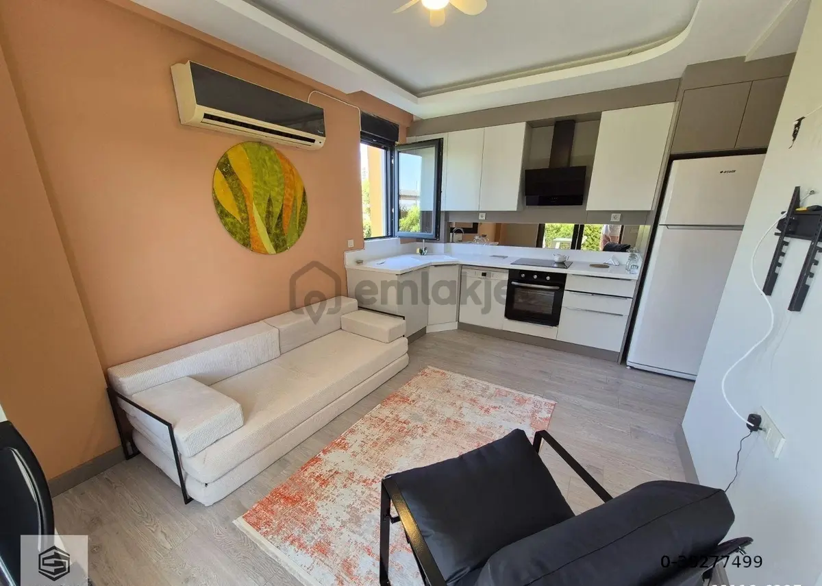 Altıntaşta Eşyalı 1+1 Kiralık - 11