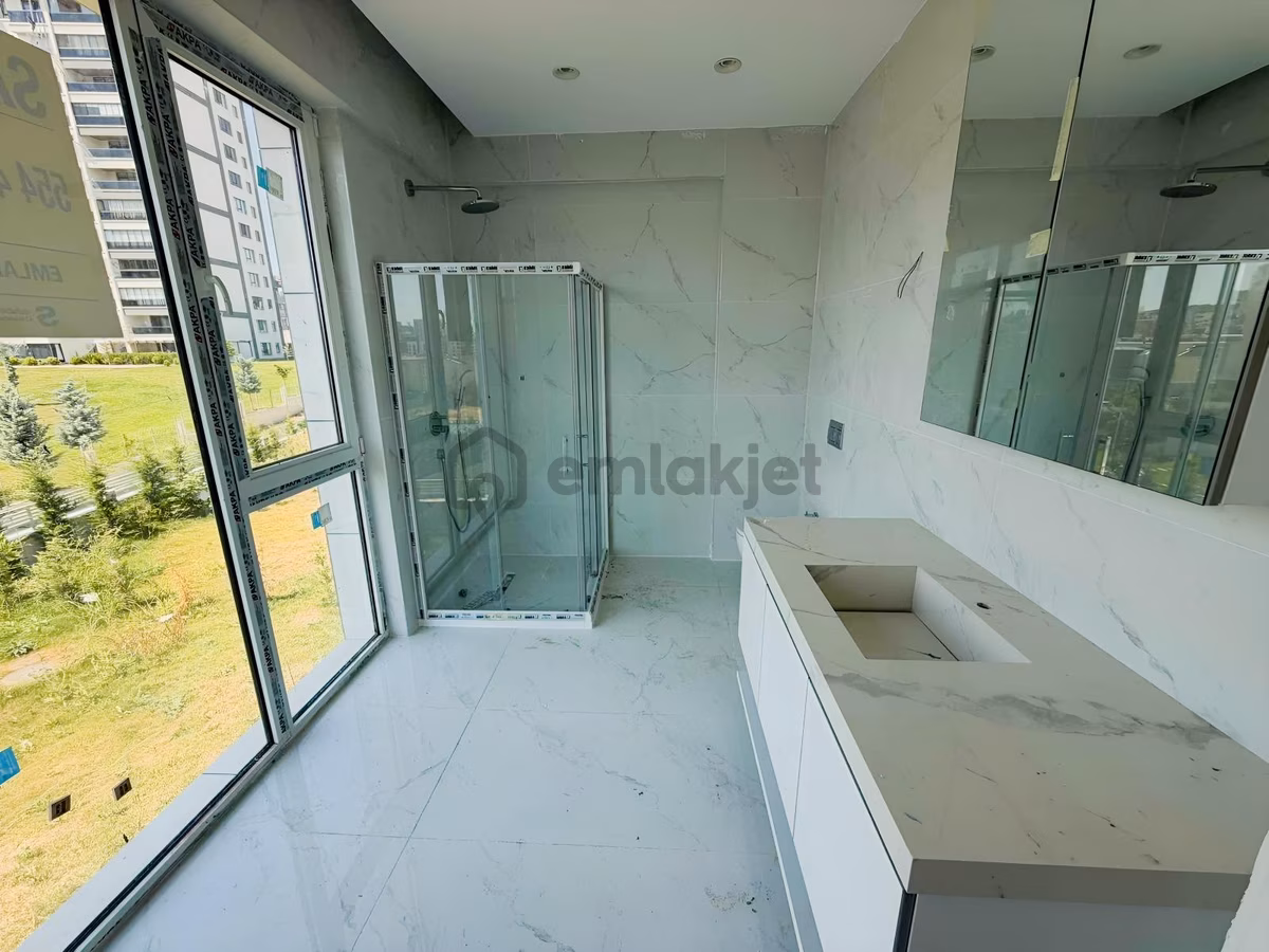 Bağlıcada 6+1 Satılık Full Yapılı Asansörlü Köşe Villa - 29