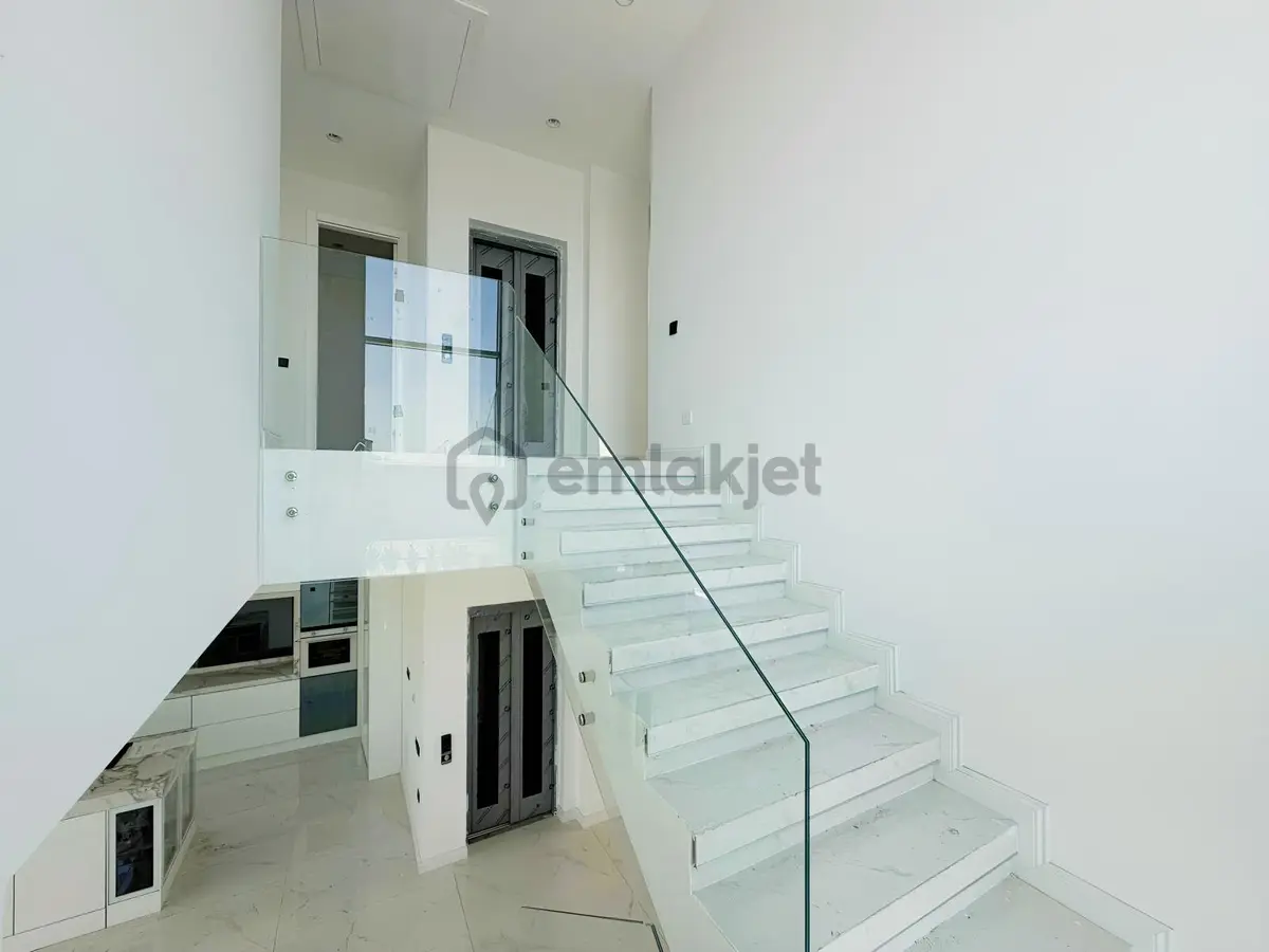 Bağlıcada 6+1 Satılık Full Yapılı Asansörlü Köşe Villa - 25