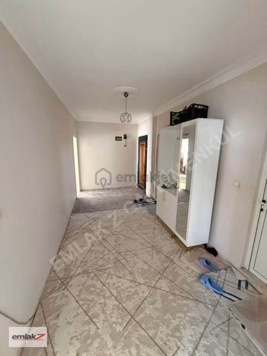 Karaduvarda Satılık 3+1 Daire, 130m², Merkezi Konum - 3