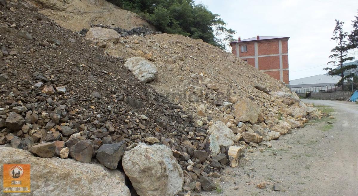 Maçka Günay Mahallesi Satılık Ticari İmarlı 924m2 Arsa - 7