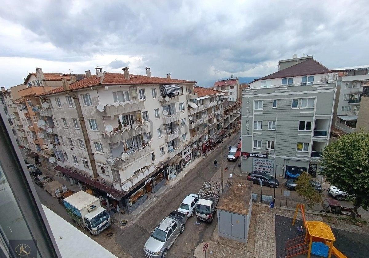 Mudanya Merkezde 2+1 5 Kat Kiralık Daire - 6
