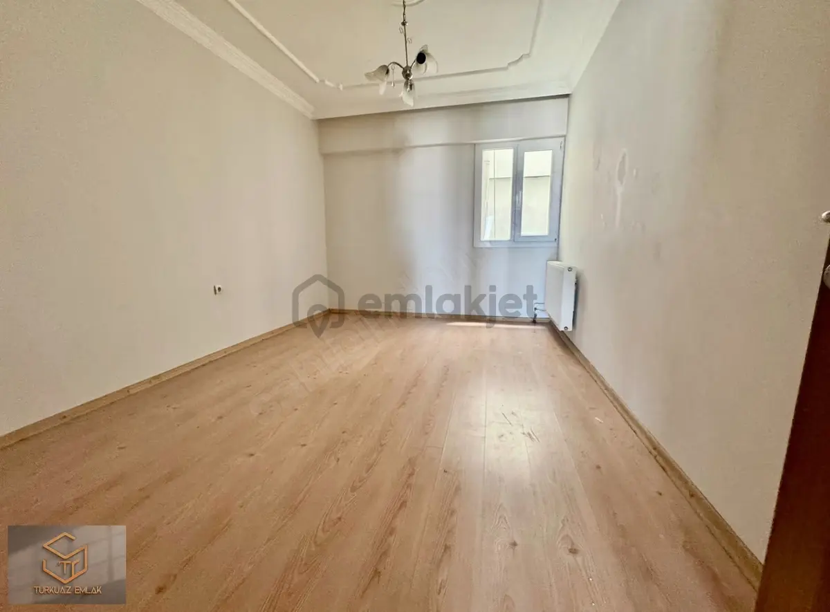Menemen Tülbentli De Kiralık 3+1 Arakat Daire - 2