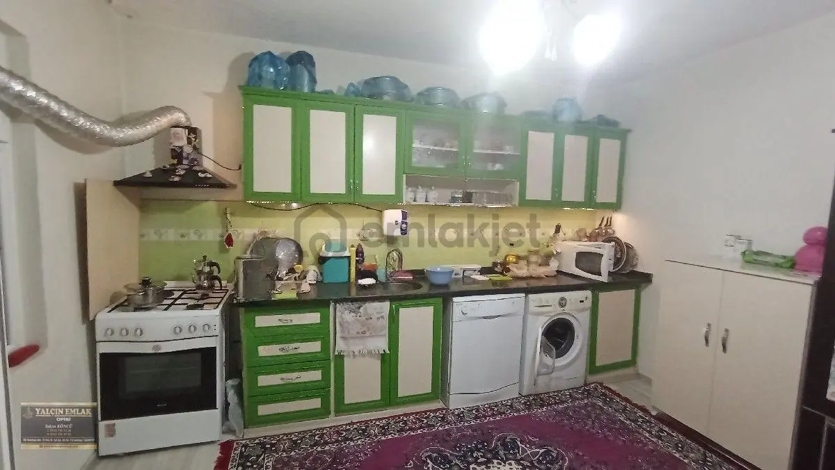 Yukarı Bayır Mahlesinde İki Katlı Müstakil Ev - 15
