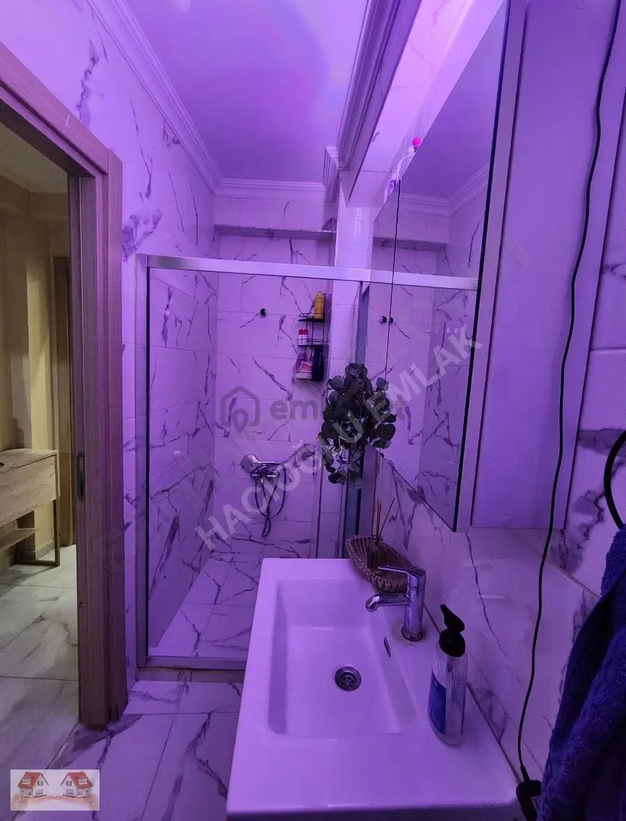 Yeni Binada Eşyalı Lüx 1+1 Daire - 5