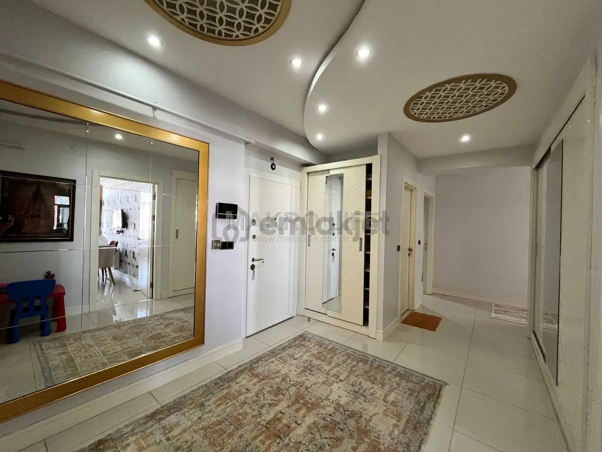 75 Cadde Mado Civarı Satılık Lüks 4+1 Daire - 13