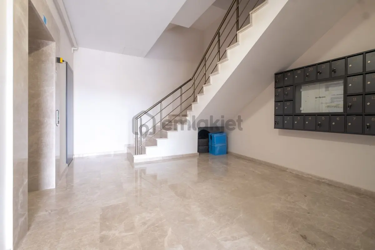 Remax Advantage Den Balkan'da Kaçırılmayacak 3+1 Daire - 21