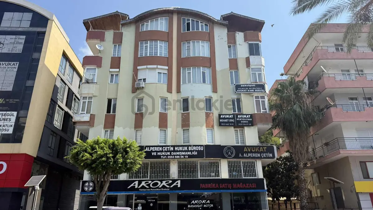Manavgat Antalya Caddesinde 2+1 Satılık Daire/ofis - 2