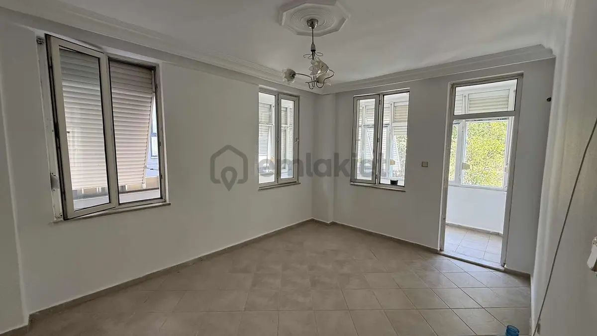 Manavgat Antalya Caddesinde 2+1 Satılık Daire/ofis - 3
