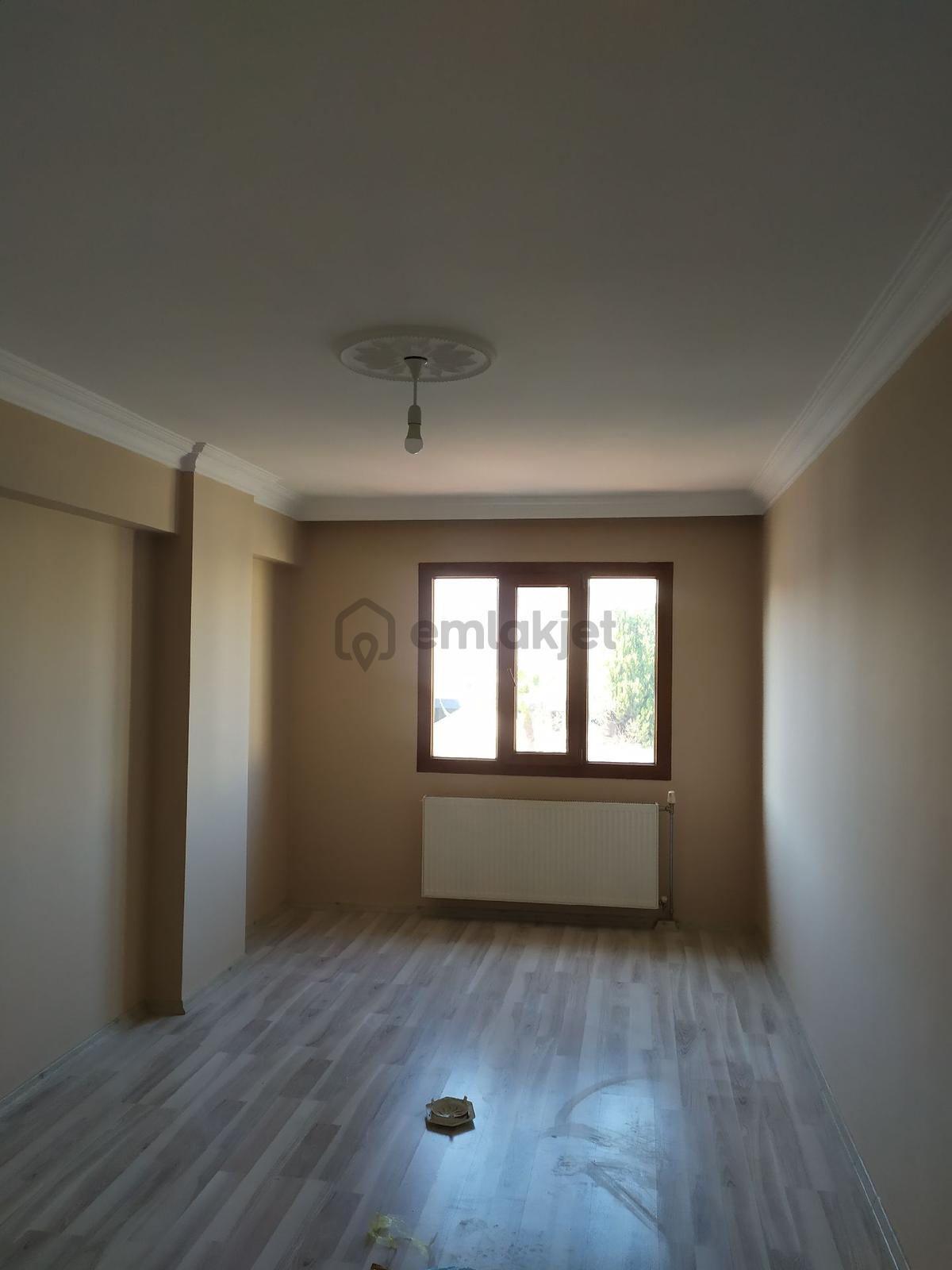 Kiralık Doğalgazlı Daire - 3