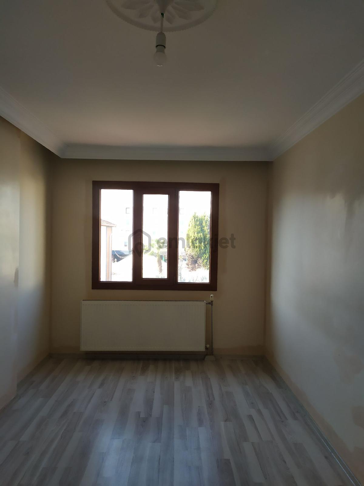 Kiralık Doğalgazlı Daire - 8