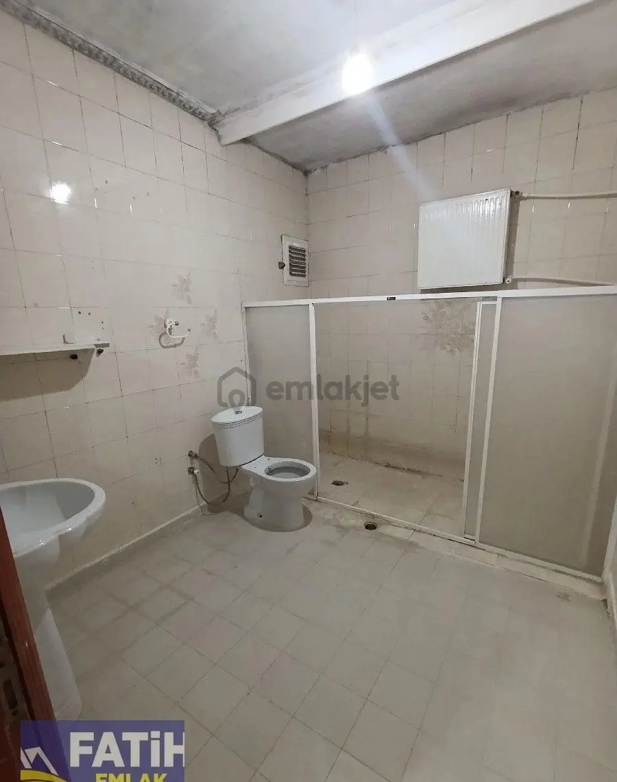 Halil Ağa Mah Kale Yolunda Kiralık 3+1 Daire - 10