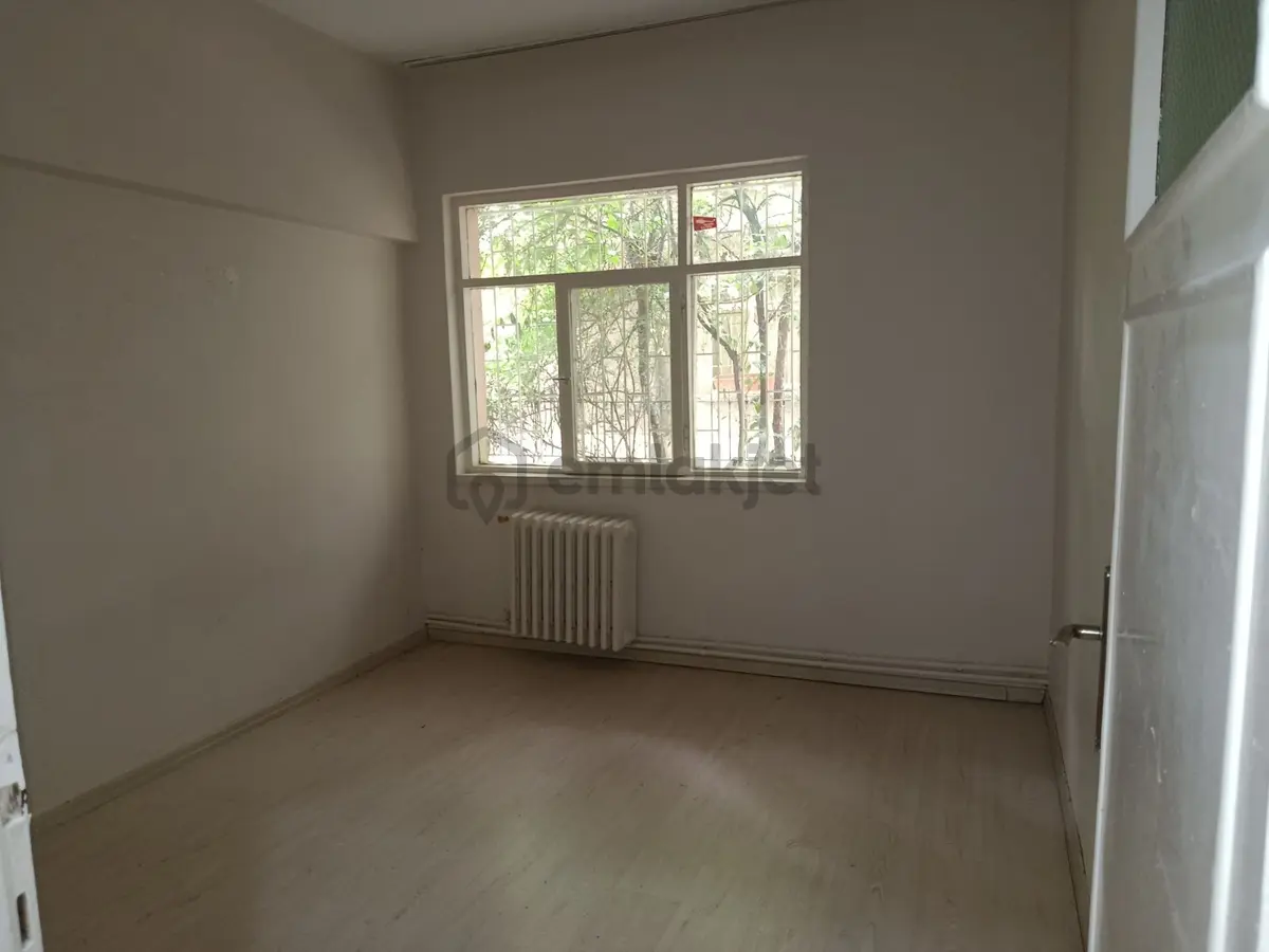 Pusulavega'dan Ballıbaba Sok.da 2+1 Kiralık Daire - 6