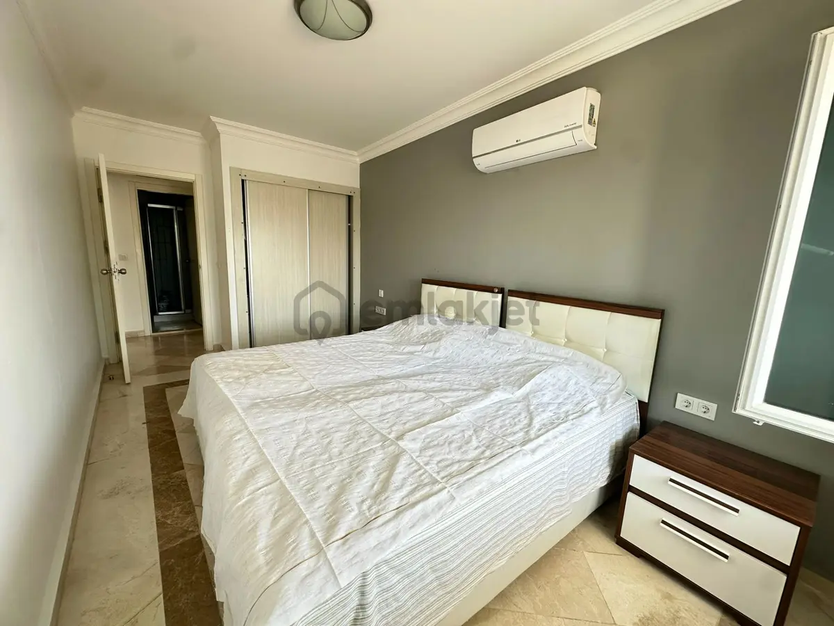 Alanya Mahmutlarda Satılık 2+1 Daire Havuz Manzaralı 9 Kat Emsallerin Altında - 9