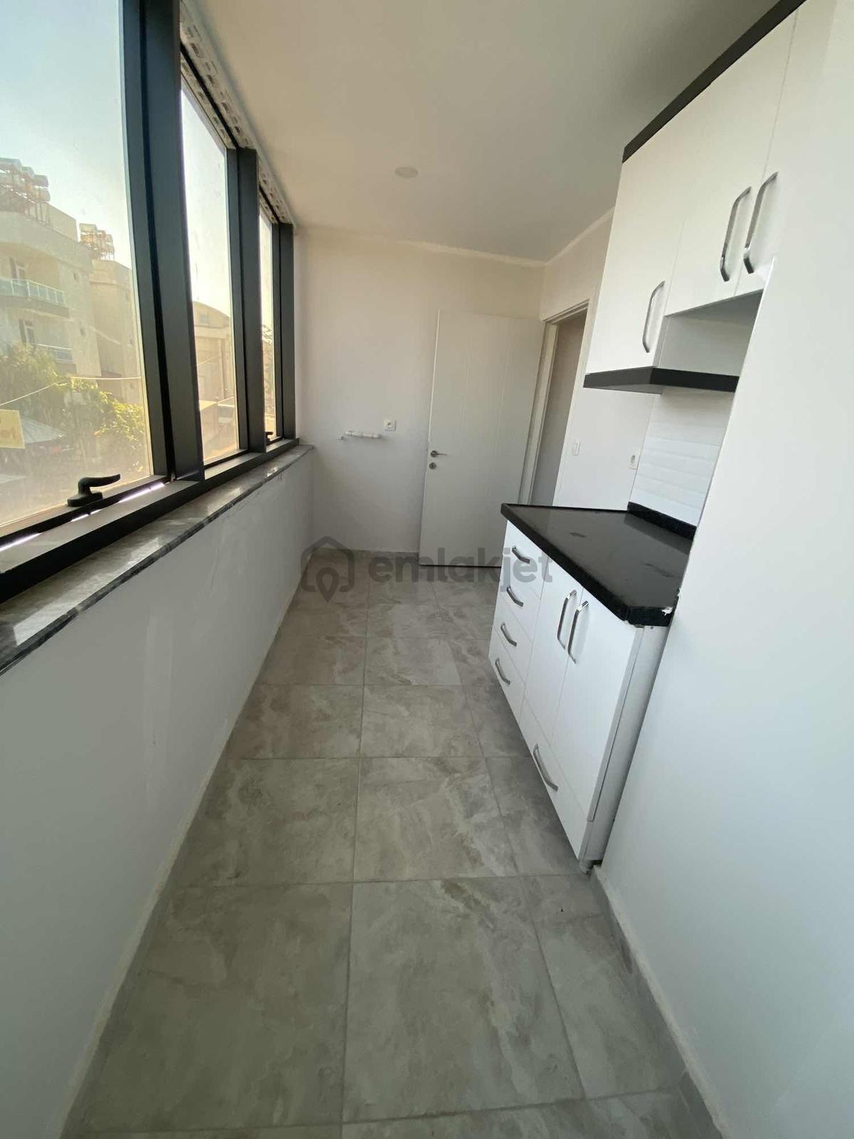Aksu Cadde Üstü Kiralık Ofis - 13