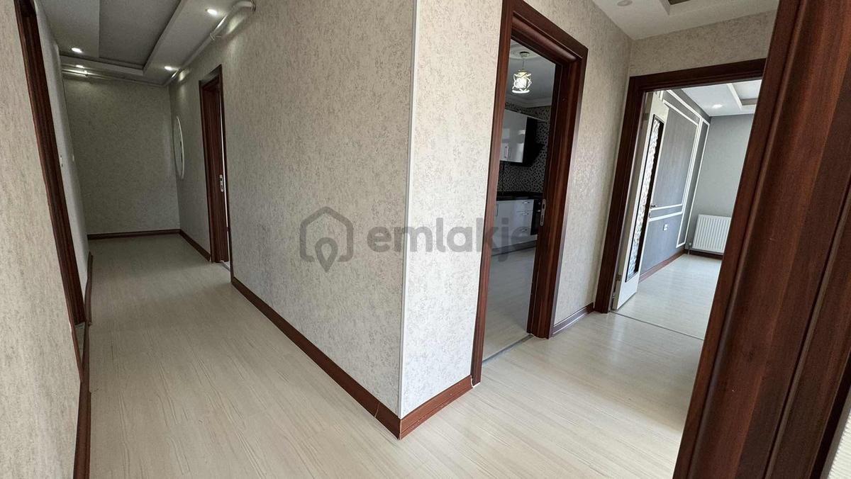 Gürkan Turhan Emlaktan Satılık 3+1 Daire ! - 16